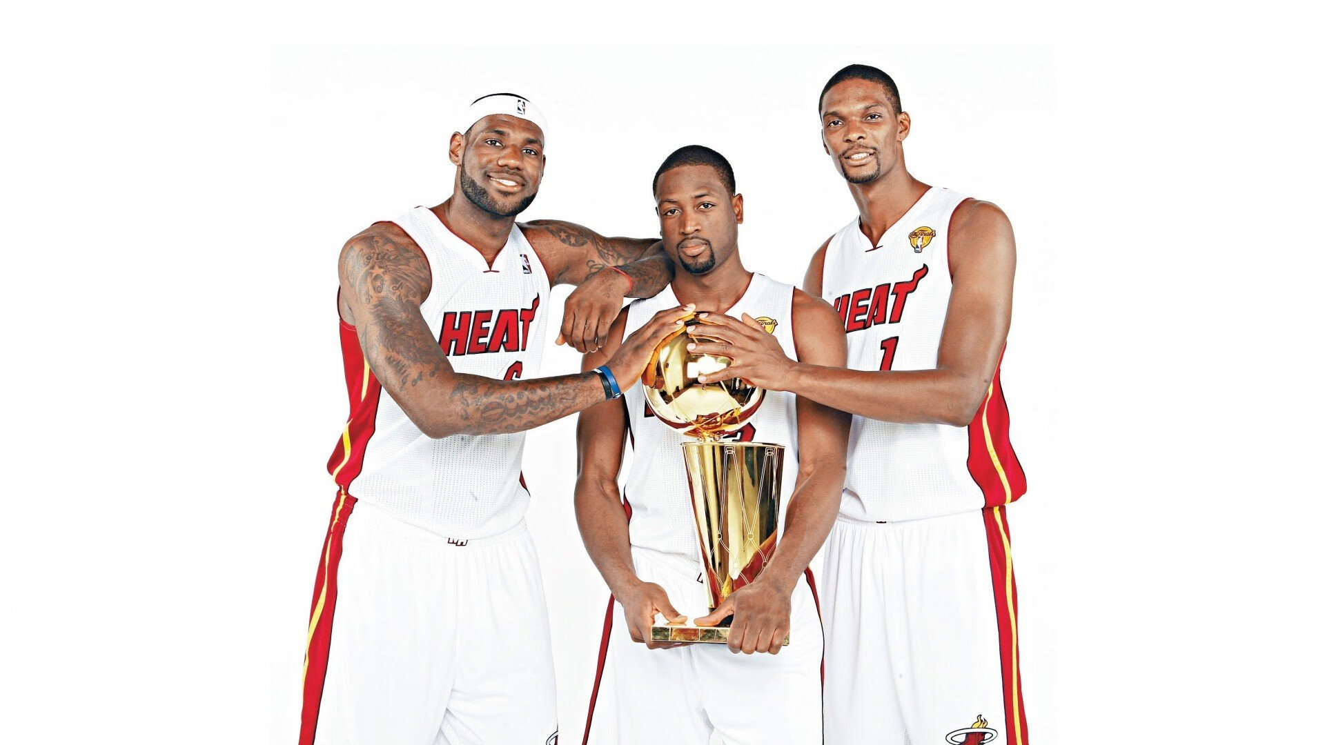 国际足球裁判培训体系延伸，打造“裁判中国梦”，国际知名足球裁判