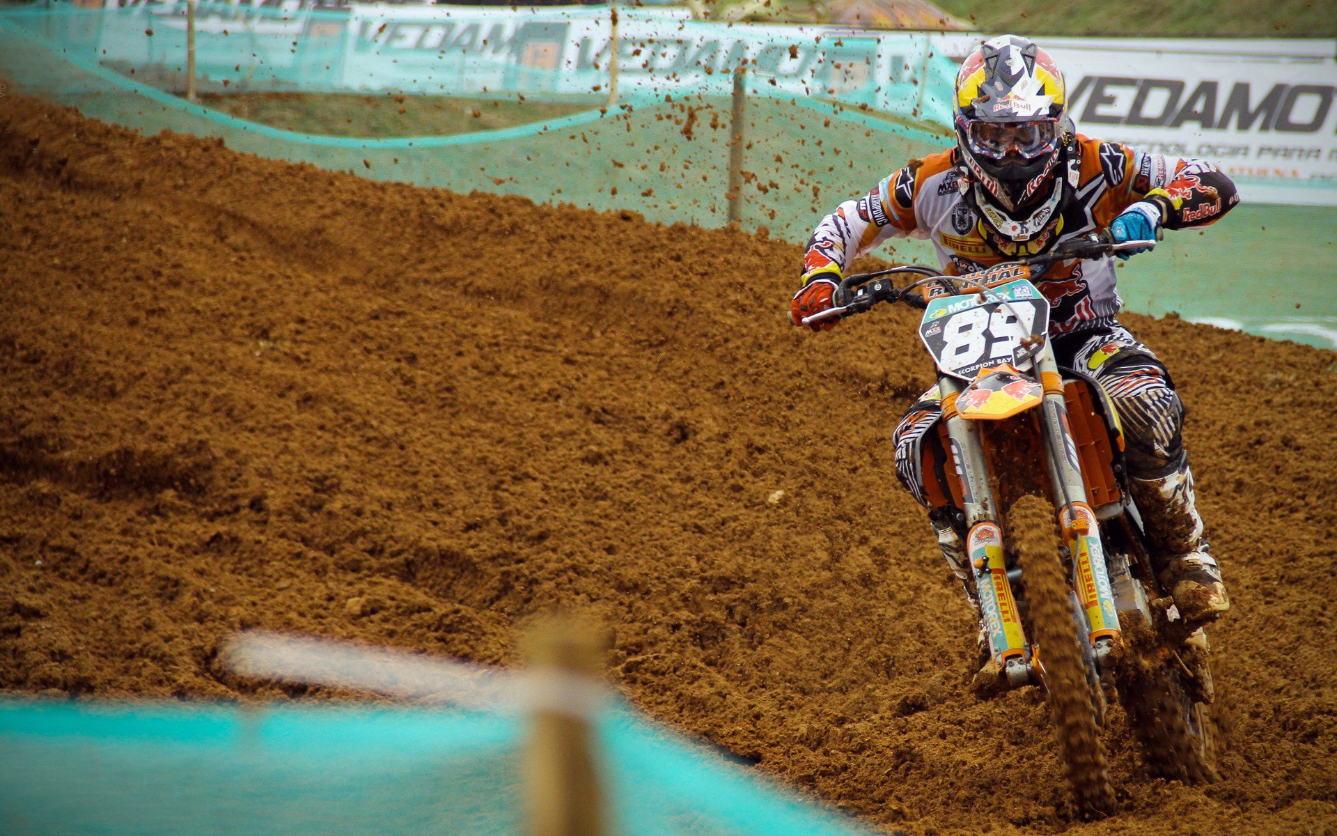 帕尔马队胜切沃，客场连捷领先身后幸运垂青，帕尔马vs莱切结果